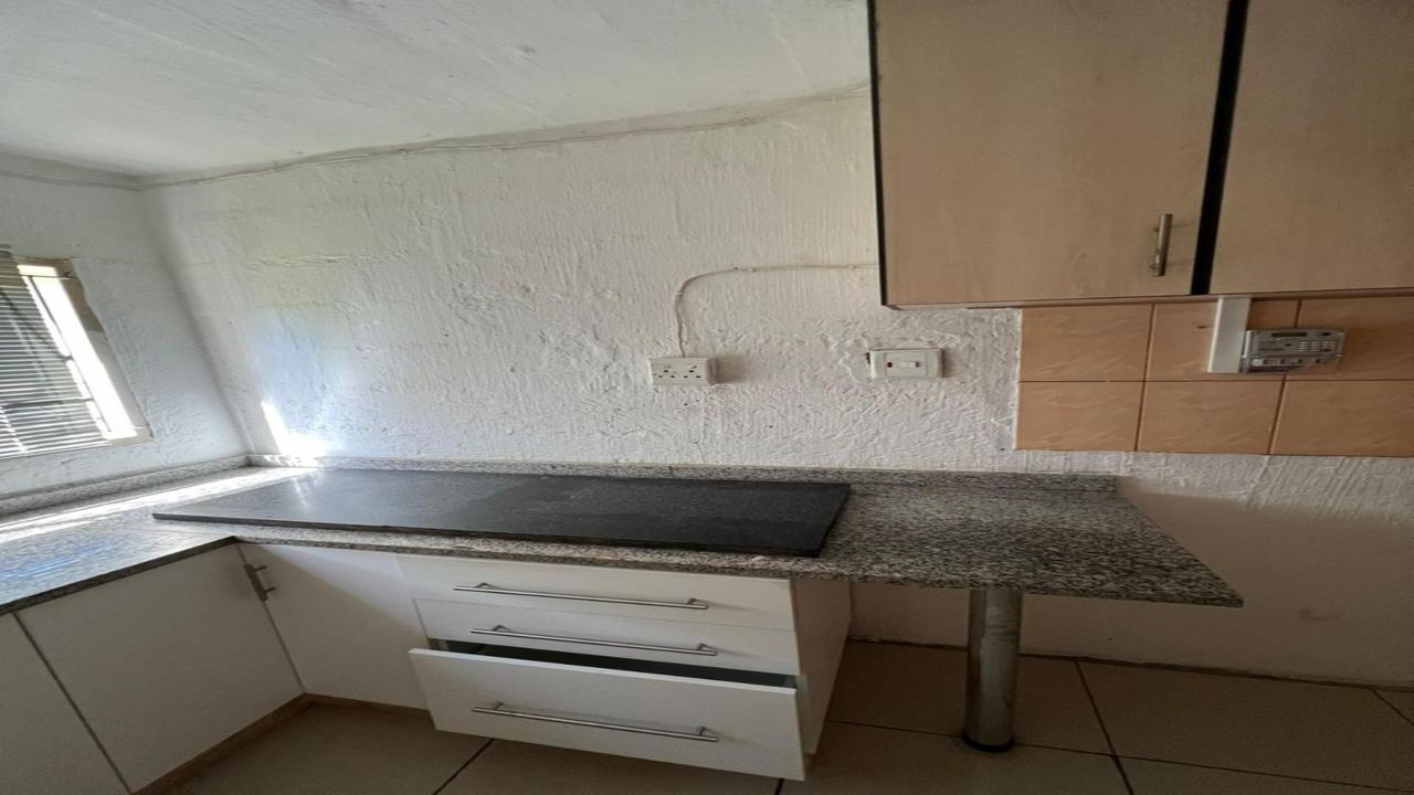 1 Bedroom cottage to rent in Whetstone, Phoenix