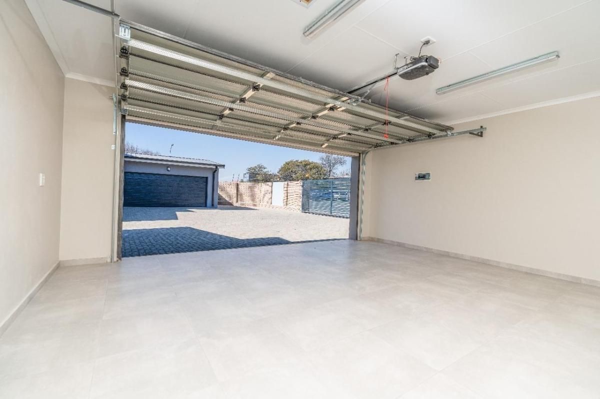 3 Bedroom house for sale in Secunda