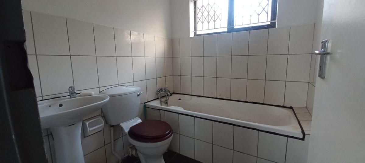 2 Bedroom apartment for sale in Sydenham, Durban