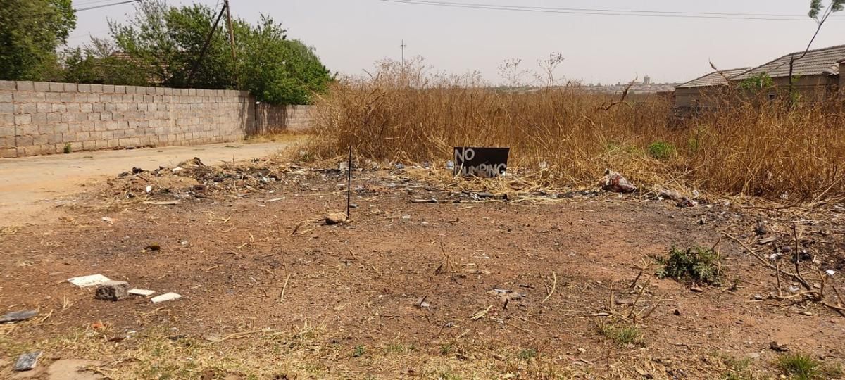 Vacant Stand for sale in Spruit View, Katlehong