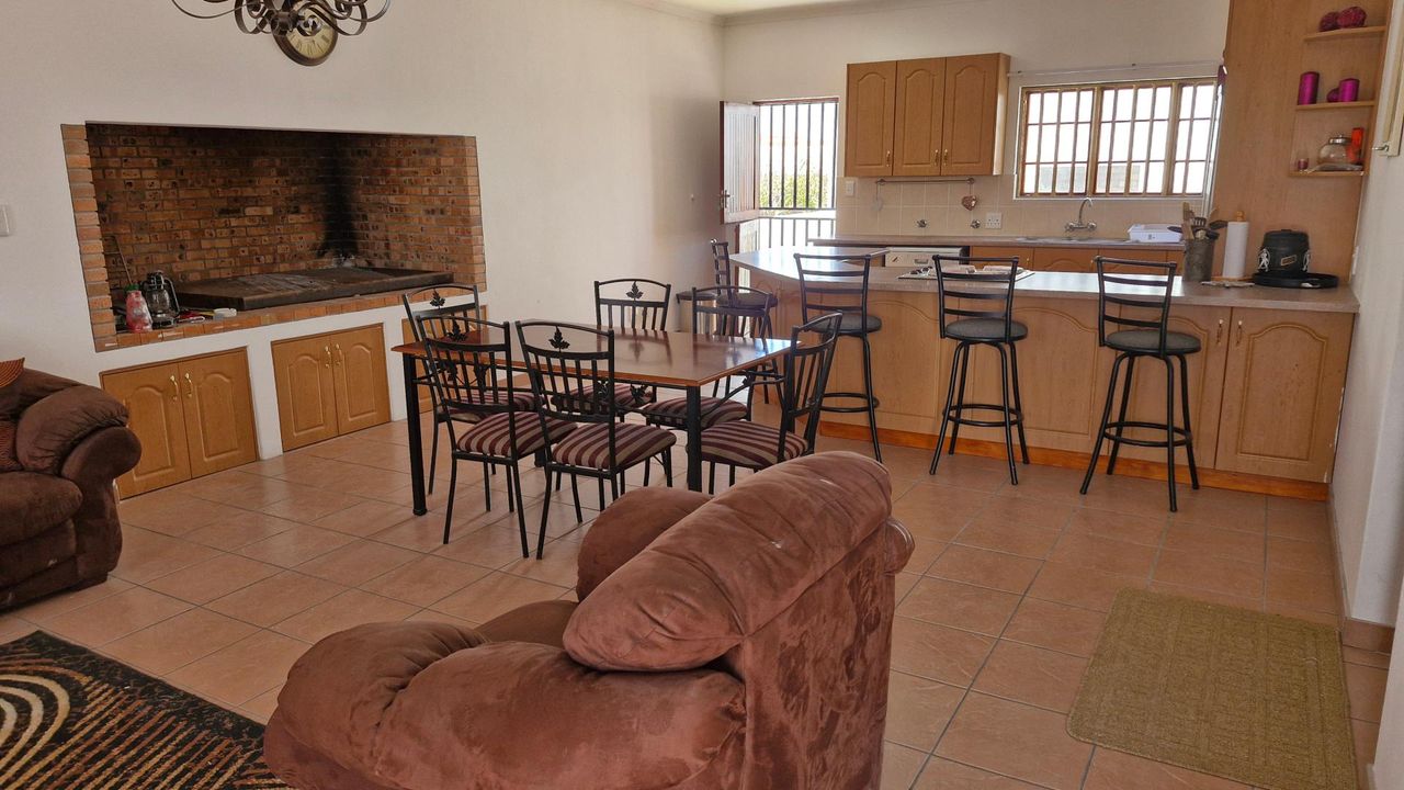 3 Bedroom house for sale in Lamberts Bay