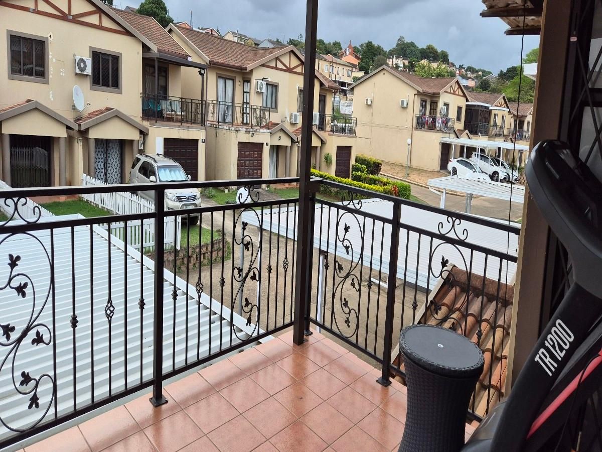 3 Bedroom duplex townhouse sectional for sale in Northcroft, Phoenix