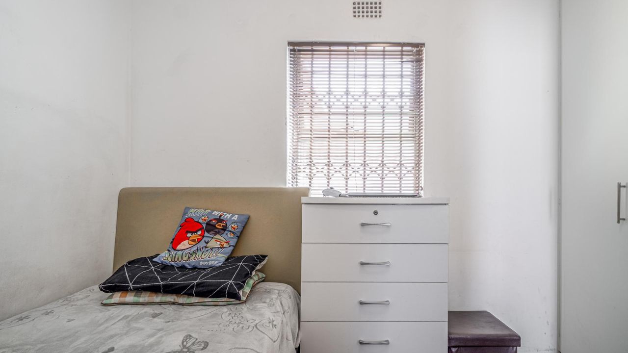 2 Bedroom house for sale in Westridge, Mitchells Plain