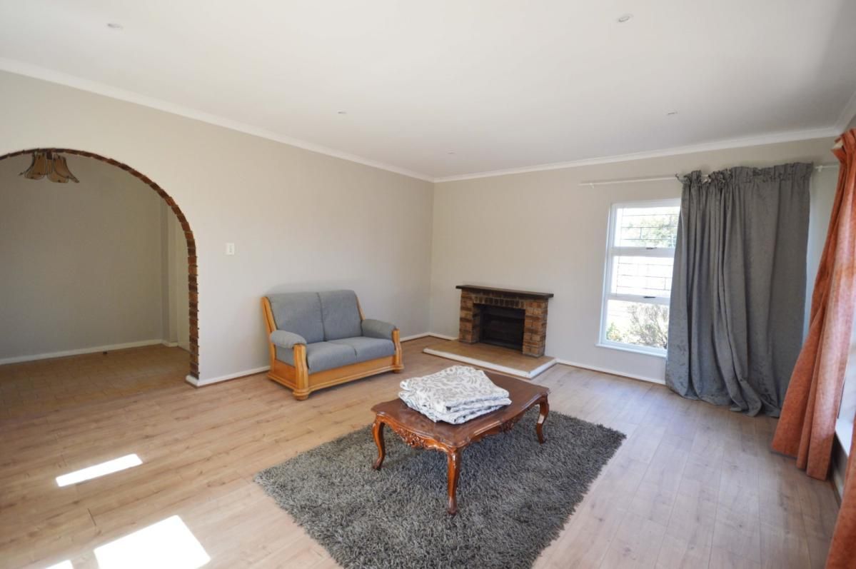 3 Bedroom house for sale in Rusthof, Strand