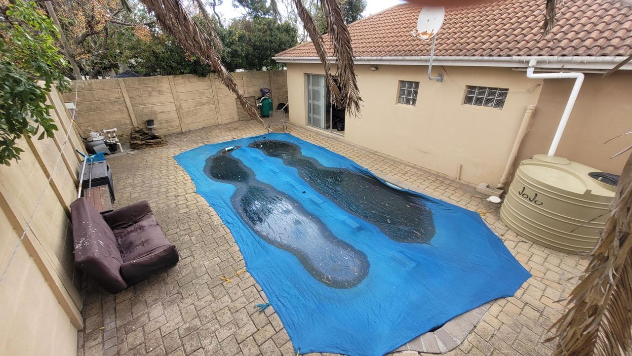 3 Bedroom house for sale in Wetton, Cape Town