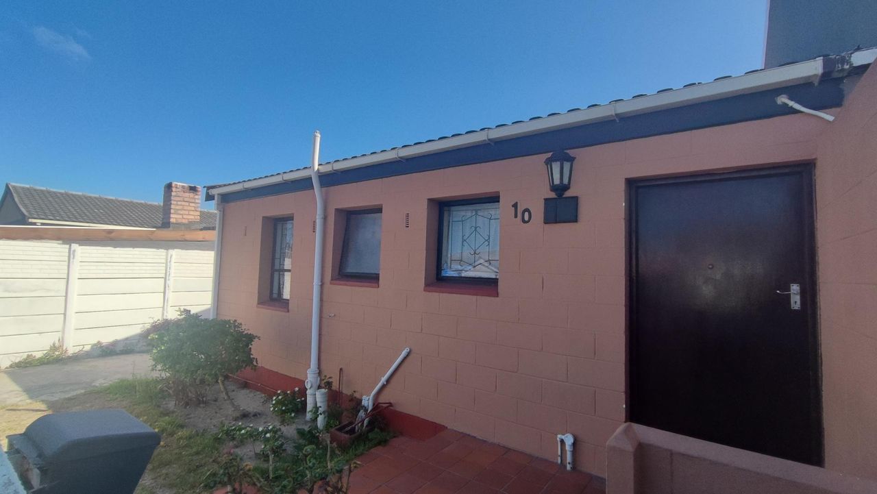 3 Bedroom house for sale in Rocklands, Mitchells Plain