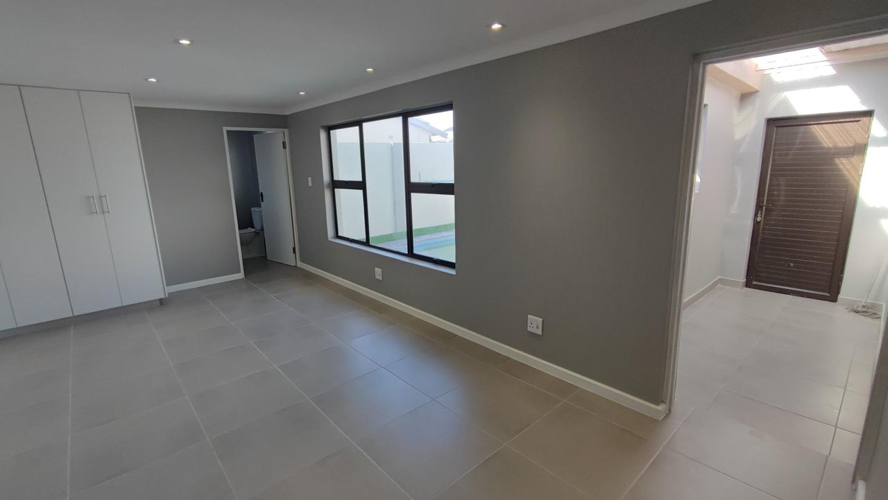 6 Bedroom house for sale in Strandfontein, Mitchells Plain
