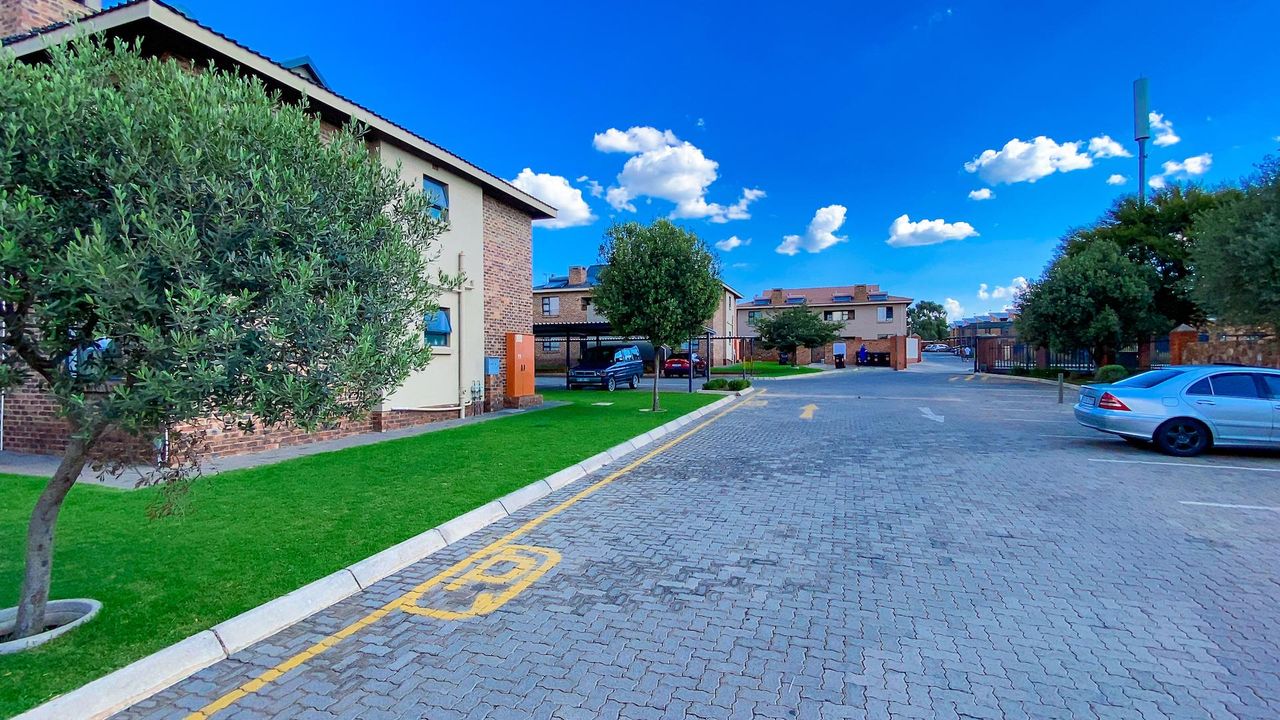 2 Bedroom apartment rented in Albertsdal, Alberton