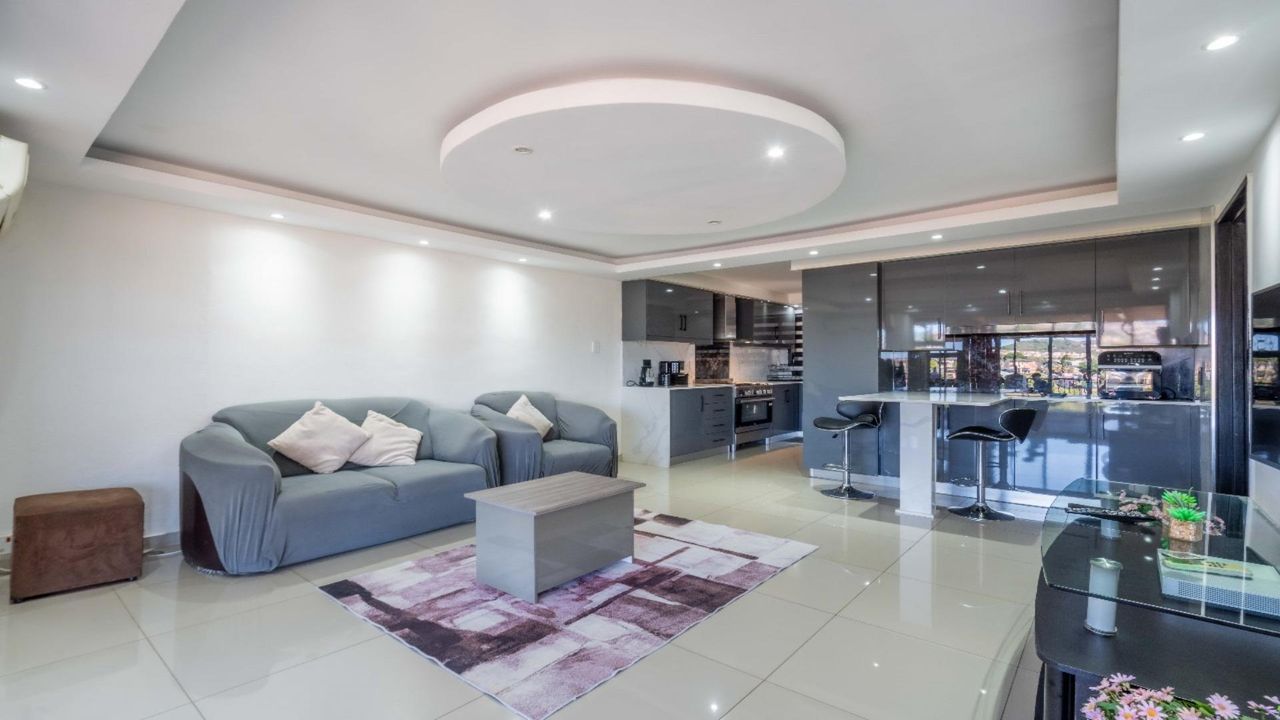 4 Bedroom house for sale in Stonebridge, Phoenix