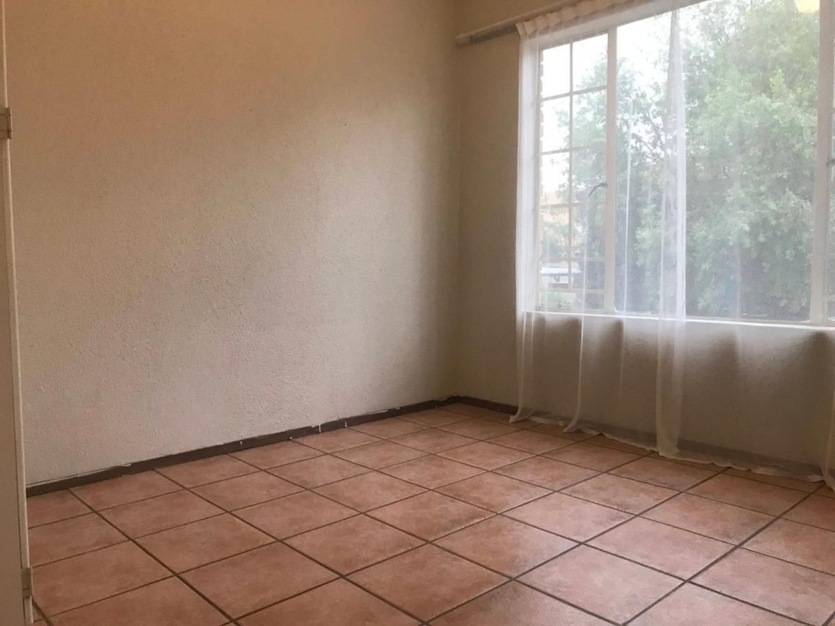 2 Bedroom apartment to rent in Allen's Nek, Roodepoort