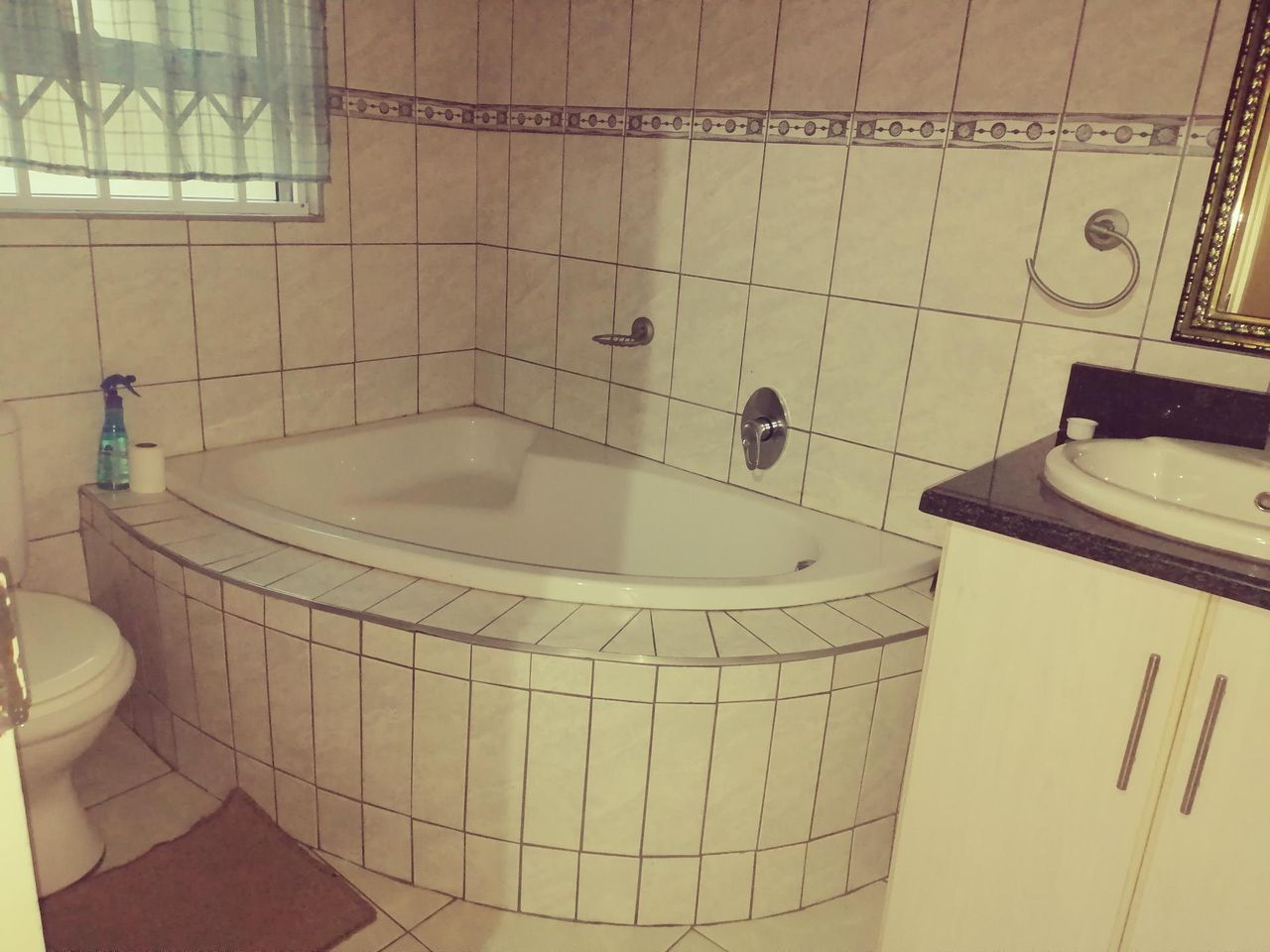 4 Bedroom apartment for sale in Avoca, Durban