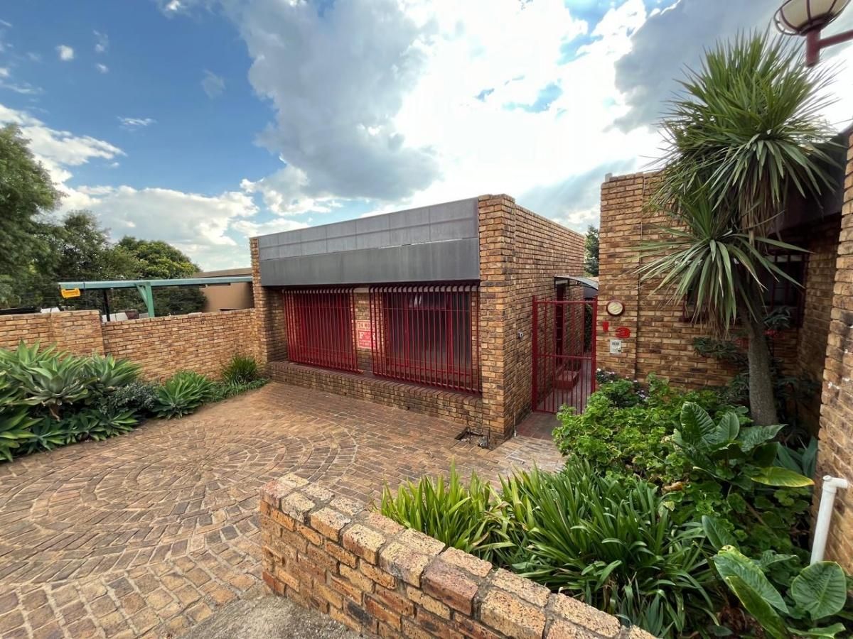 1 Bedroom cottage to rent in Mulbarton, Johannesburg