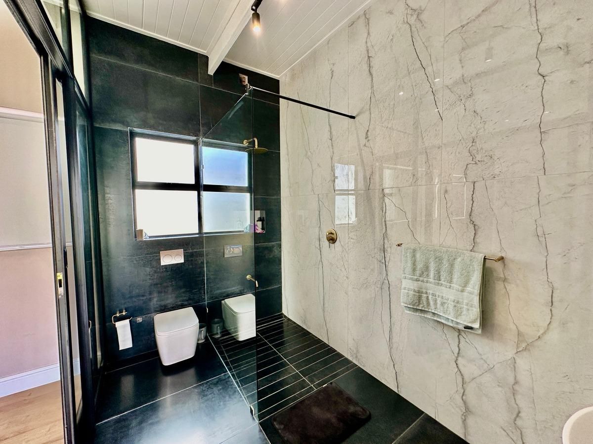 4 Bedroom house rented in Crawford, Cape Town