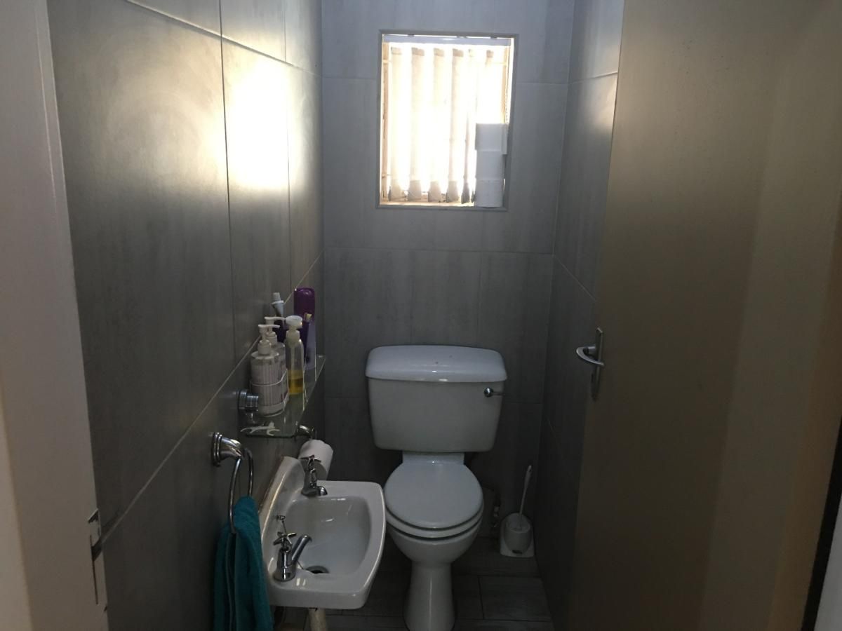 3 Bedroom house to rent in Rooihuiskraal, Centurion