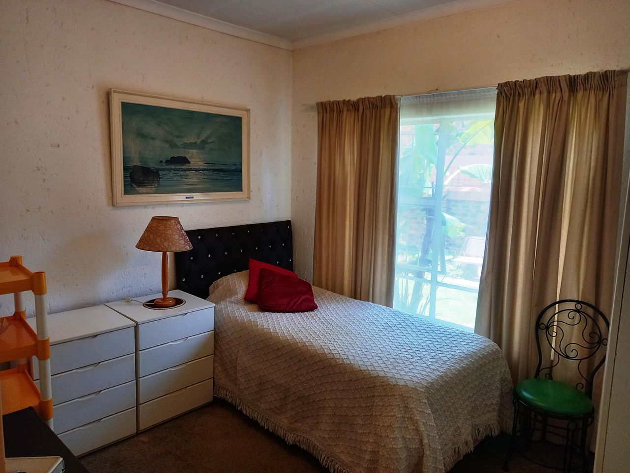 3 Bedroom townhouse sectional for sale in Croydon, Kempton Park