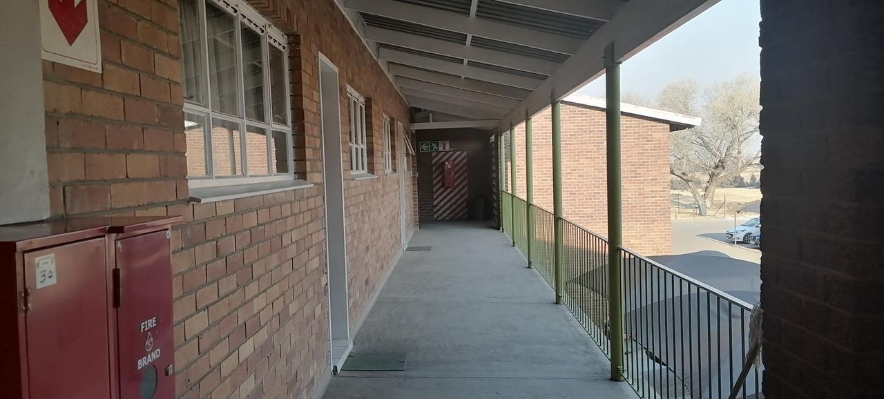 2 Bedroom apartment for sale in Grootvlei