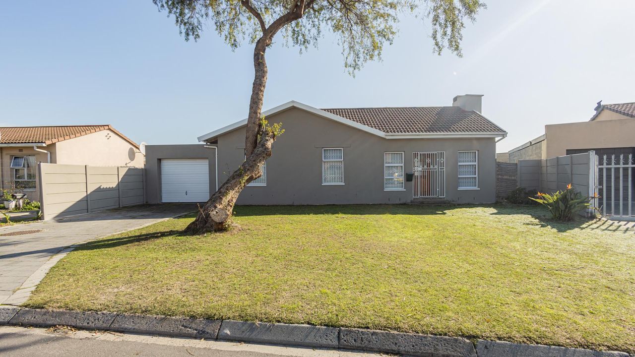 3 Bedroom house sold in Highbury, Kuils River