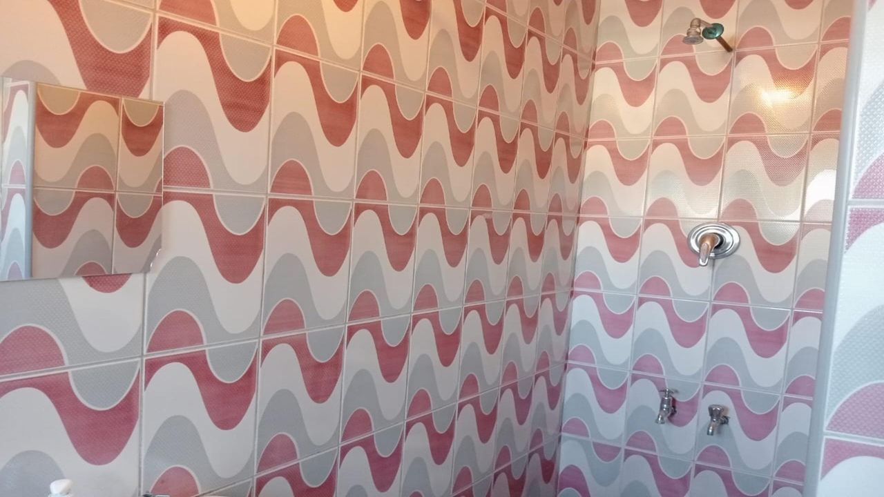 2 Bedroom house for sale in Montford, Chatsworth