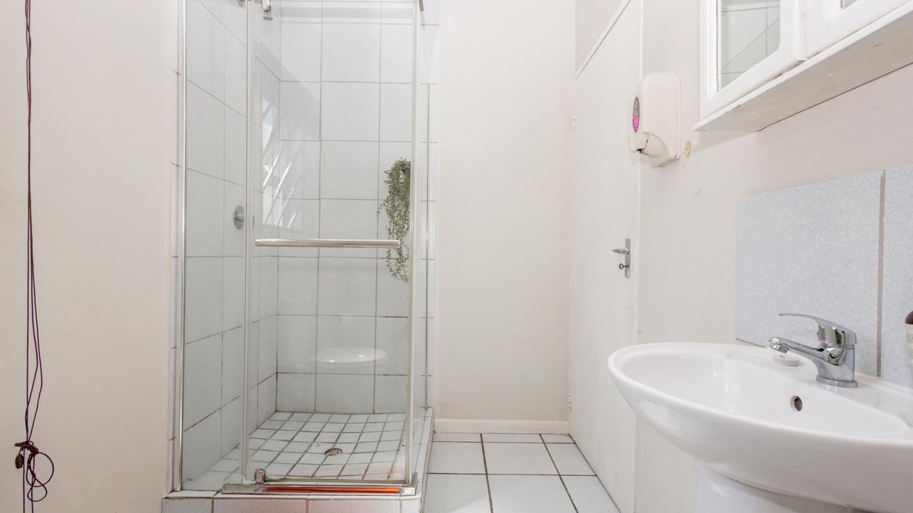 2 Bedroom semidetached for sale in Lentegeur, Mitchells Plain