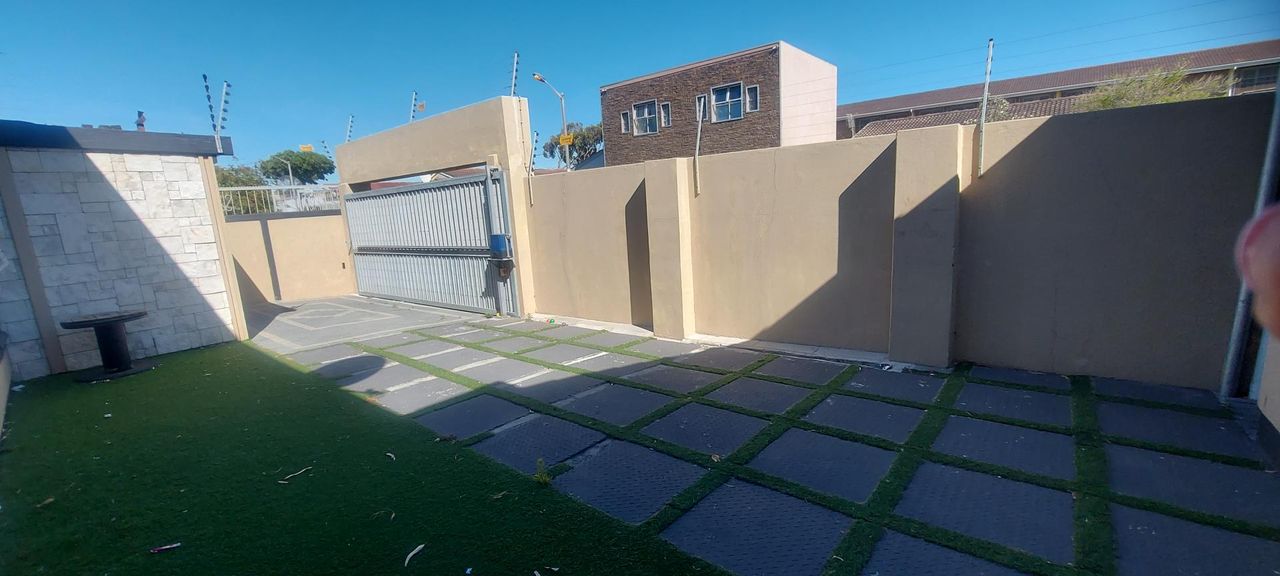 3 Bedroom house rented in Portlands, Mitchells Plain