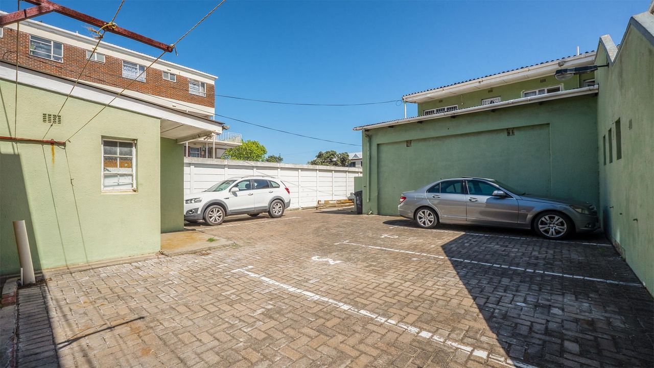 1 Bedroom apartment for sale in Southfield, Cape Town