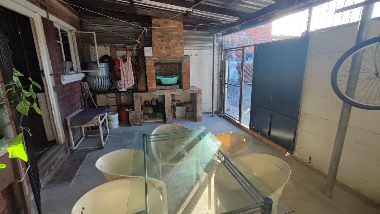 3 Bedroom house for sale in Woodlands, Mitchells Plain