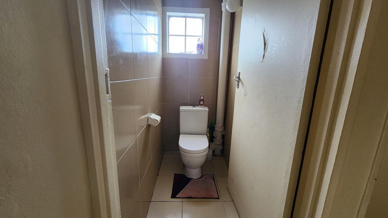 3 Bedroom house for sale in Greenbury, Phoenix