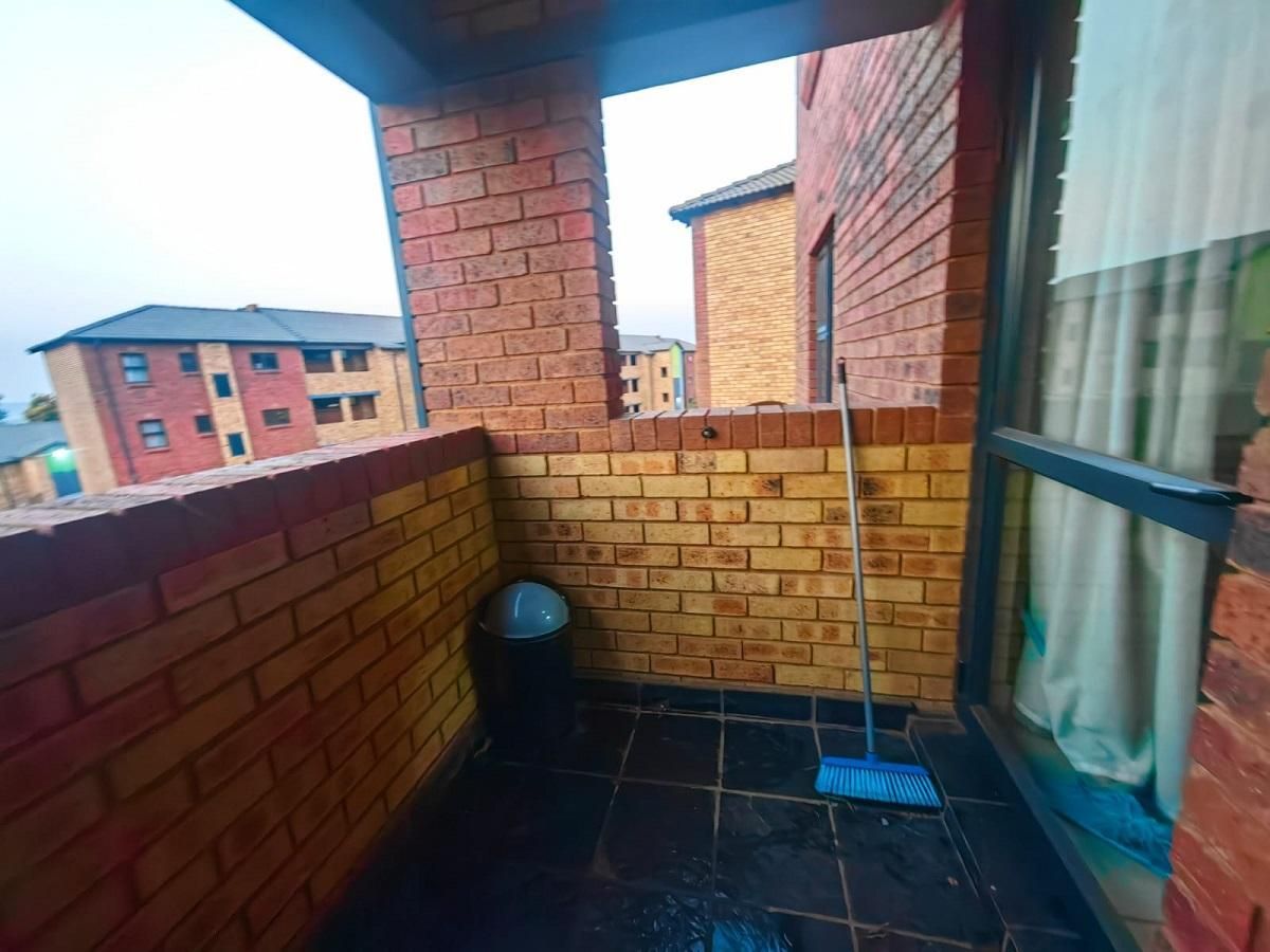 2 Bedroom townhouse sectional to rent in La Montagne, Pretoria