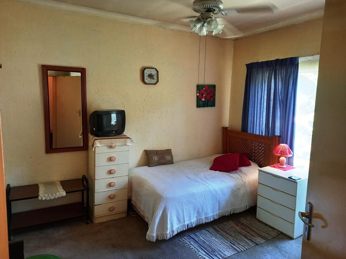 3 Bedroom townhouse sectional for sale in Croydon, Kempton Park