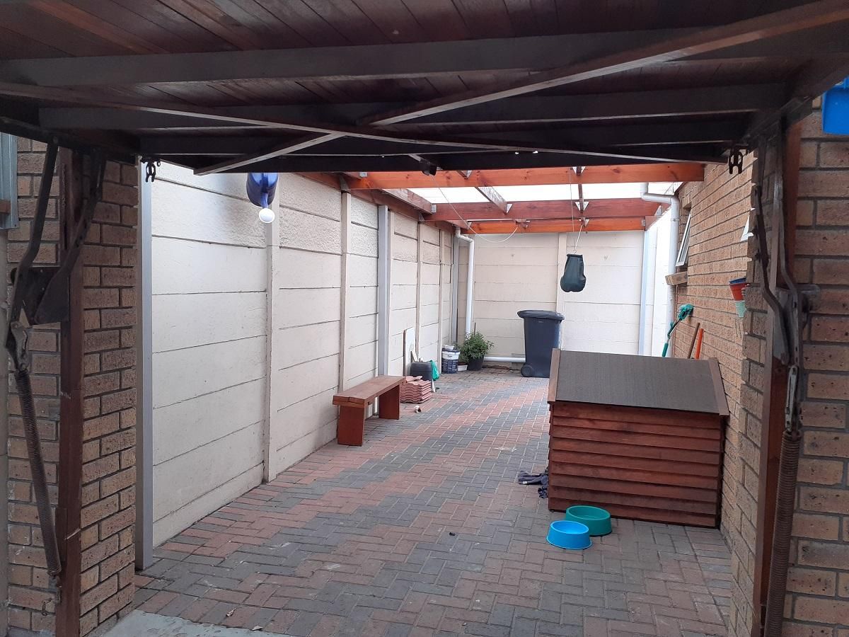 3 Bedroom house to rent in Ottery, Cape Town