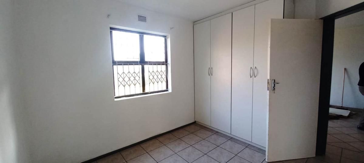 2 Bedroom apartment for sale in Sydenham, Durban