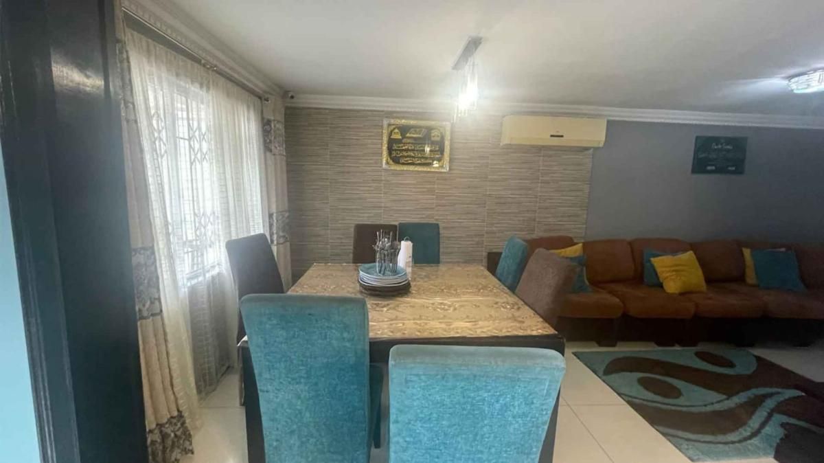 3 Bedroom house for sale in Clayfield, Phoenix