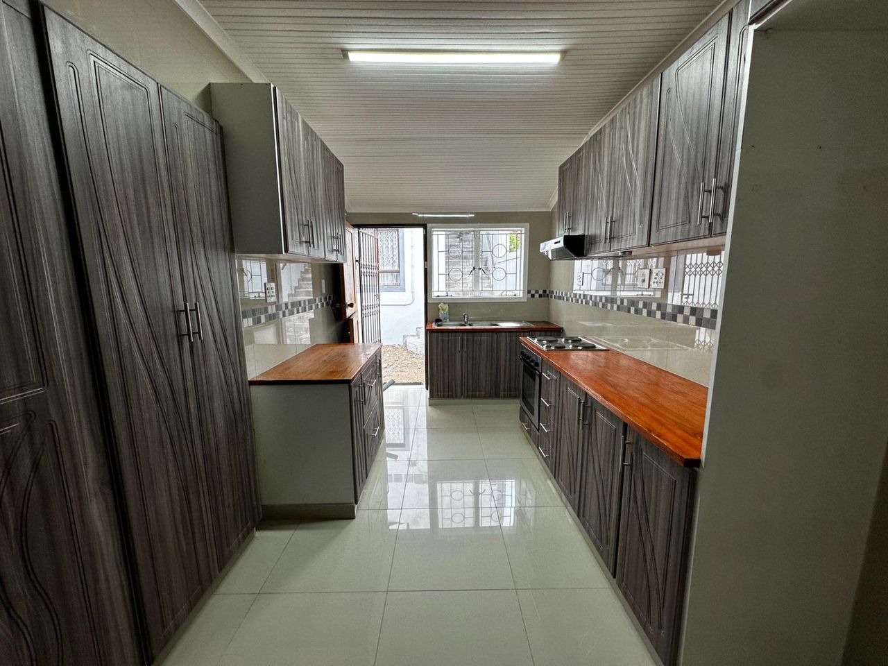 3 Bedroom house to rent in Stonebridge, Phoenix