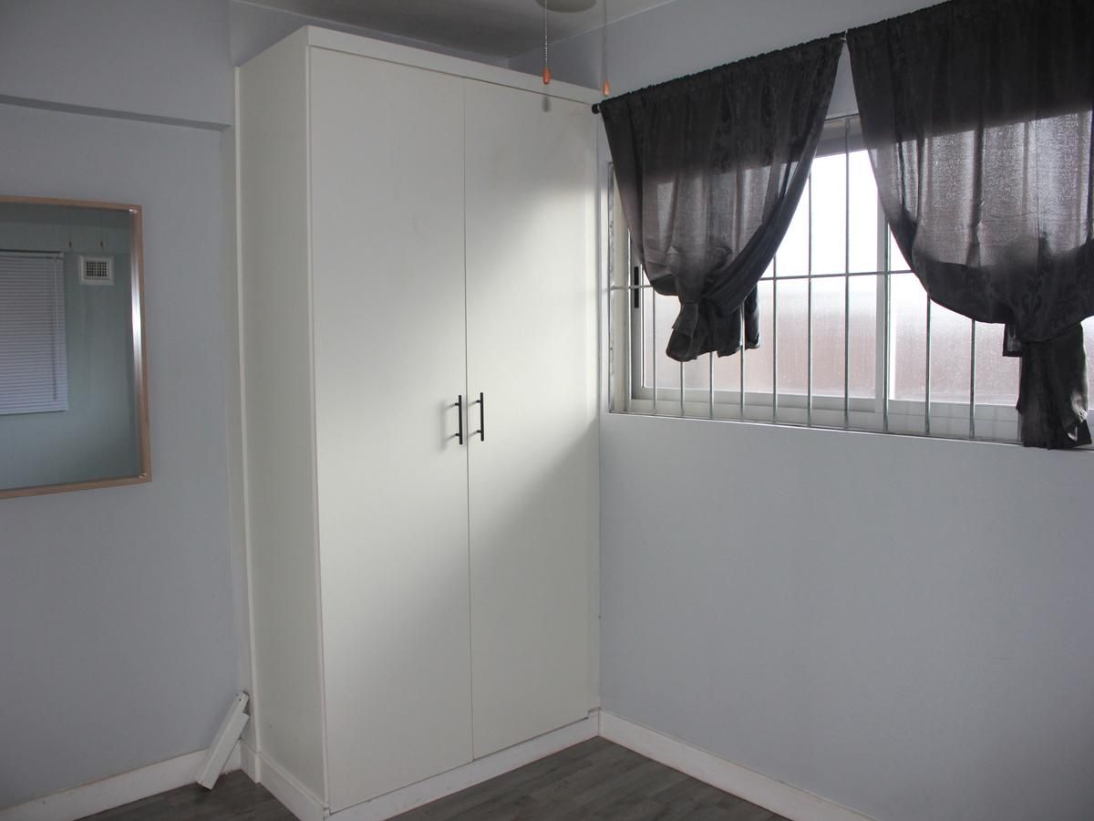 2 Bedroom apartment for sale in Athlone Park, Amanzimtoti