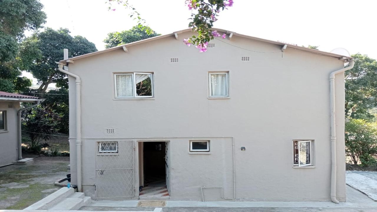 2 Bedroom house for sale in Montford, Chatsworth