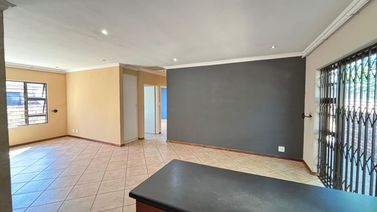 2 Bedroom house to rent in Southdowns Estate, Alberton