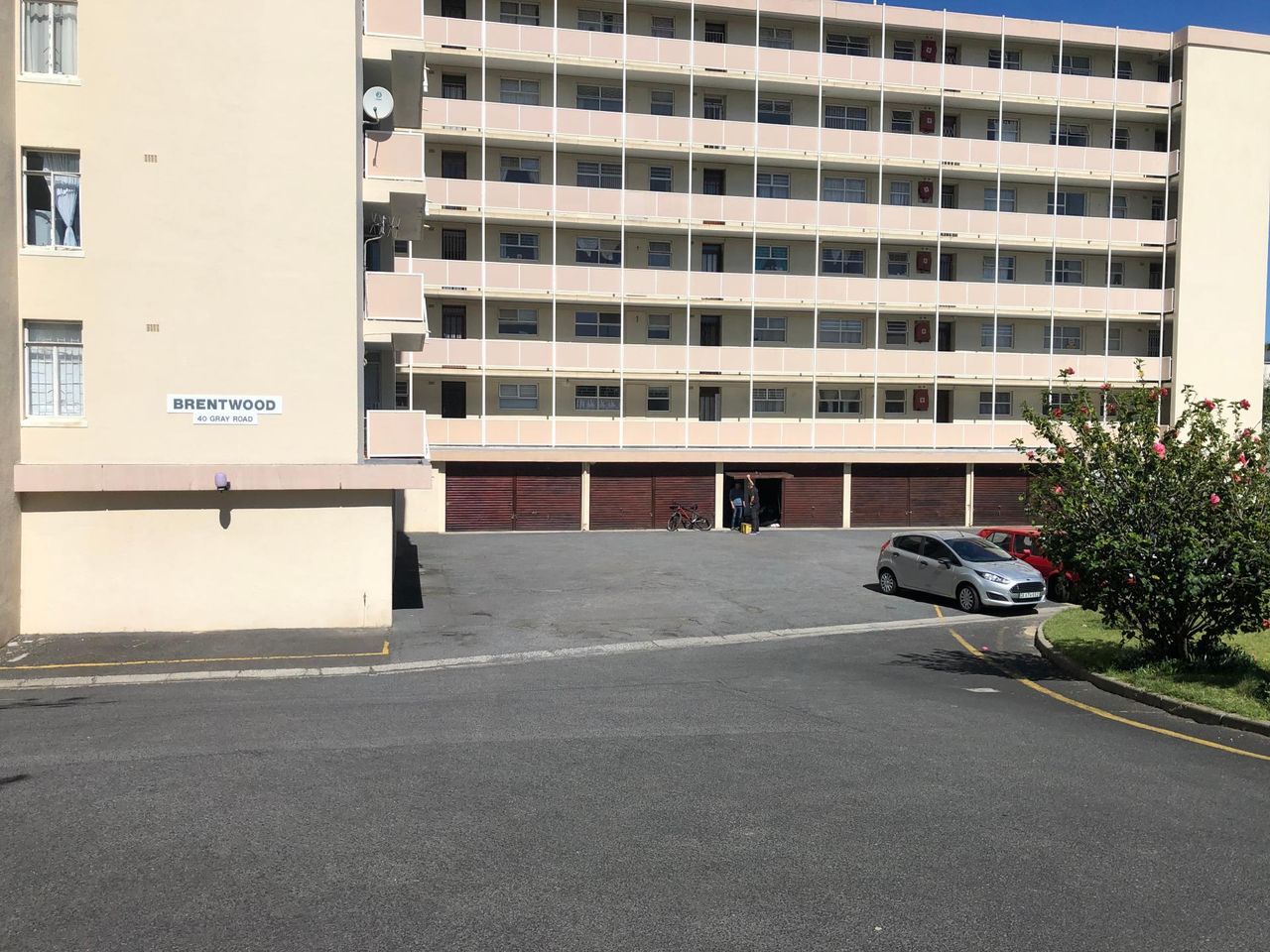 2 Bedroom apartment to rent in Plumstead, Cape Town