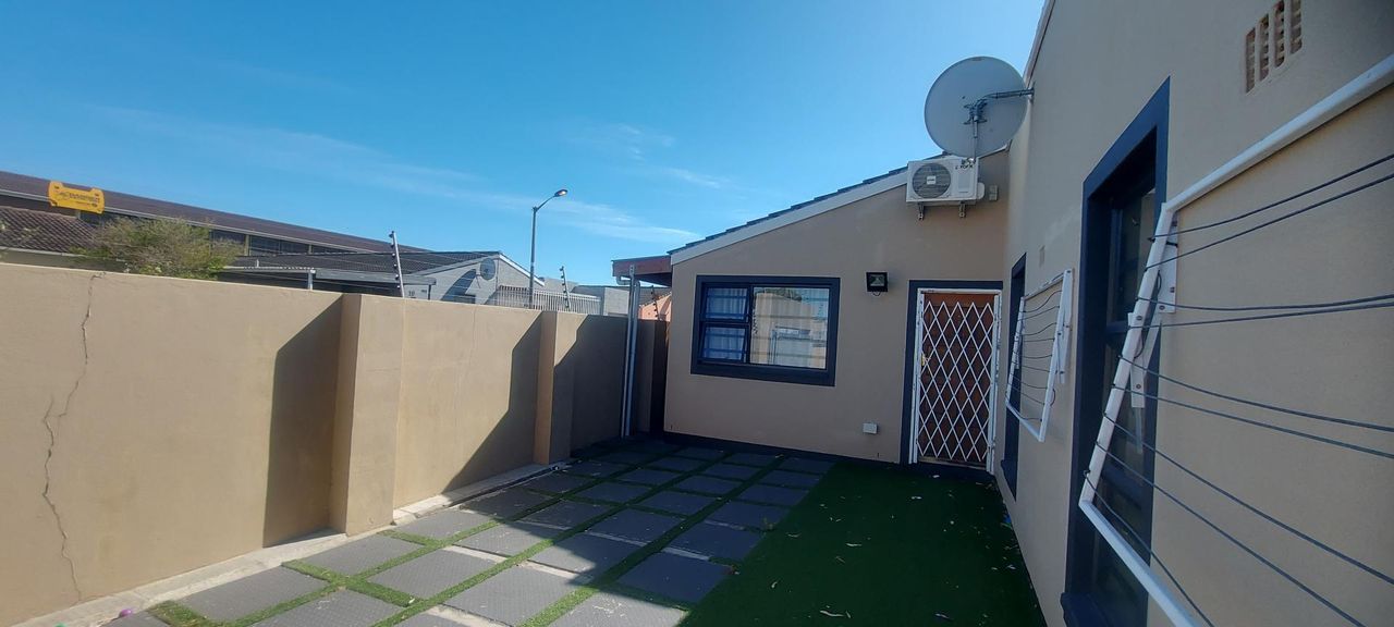 3 Bedroom house rented in Portlands, Mitchells Plain