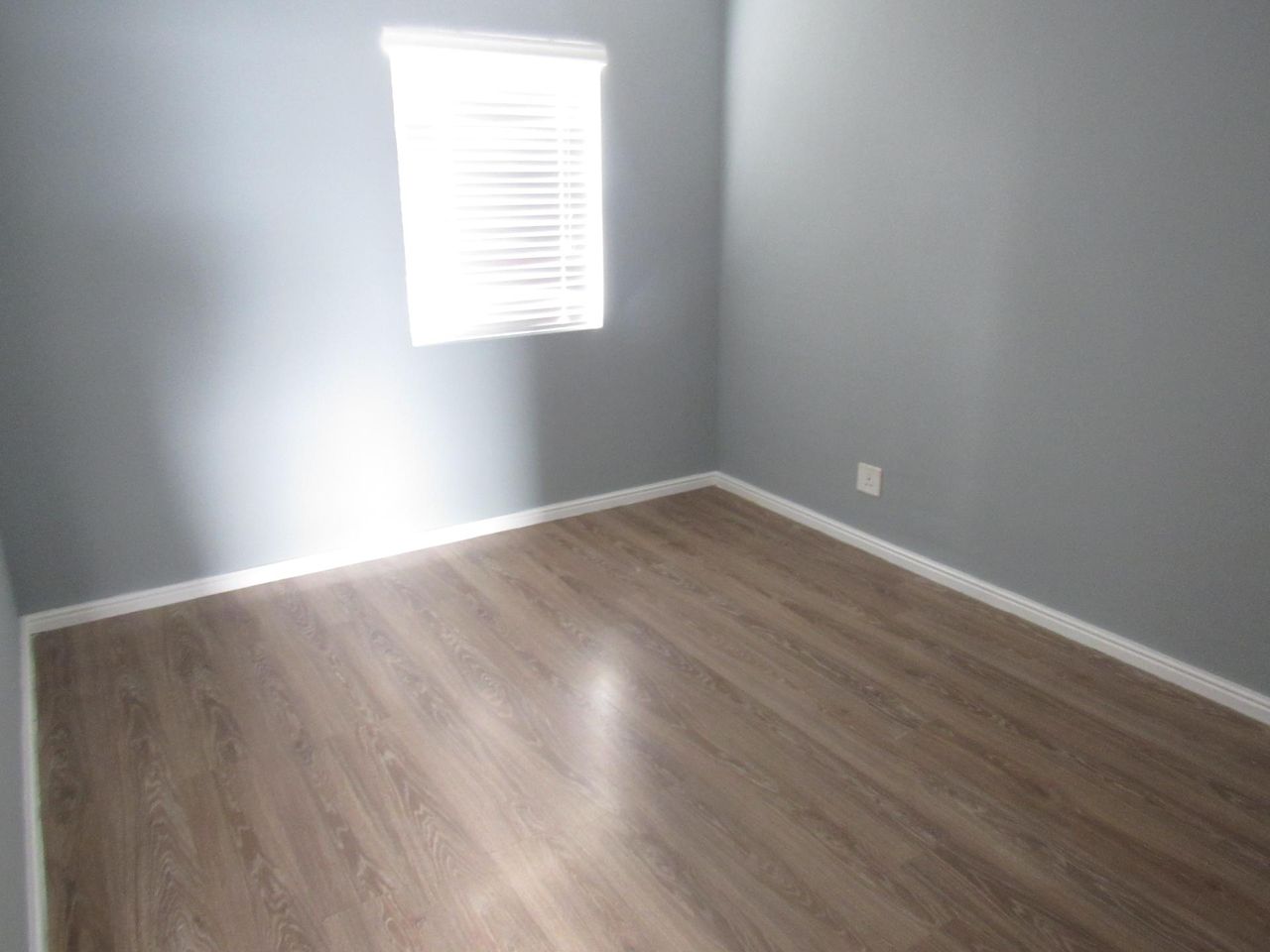 2 Bedroom apartment for sale in Lansdowne, Cape Town