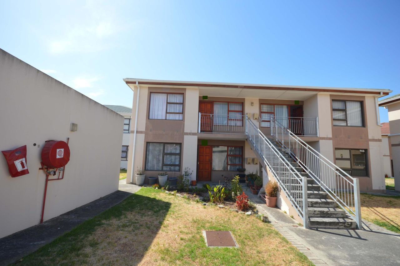 2 Bedroom apartment for sale in Whispering Pines, Gordons Bay