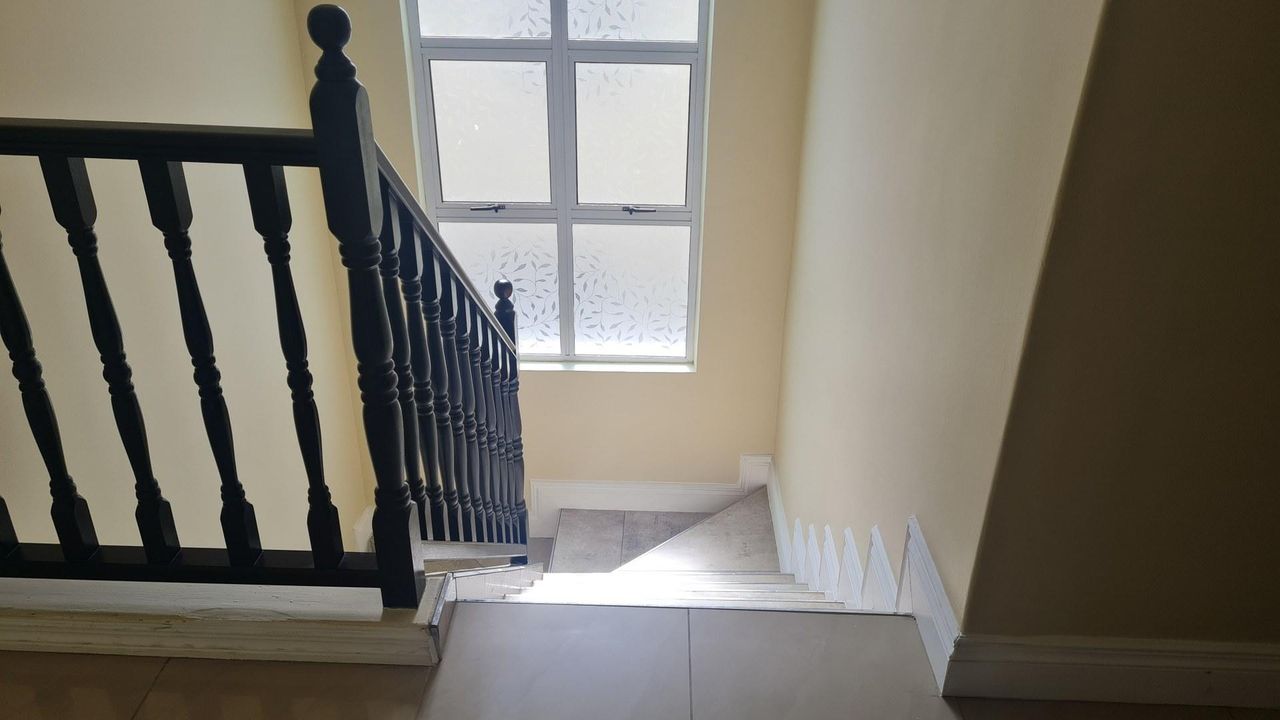 4 Bedroom townhouse sectional to rent in Mount