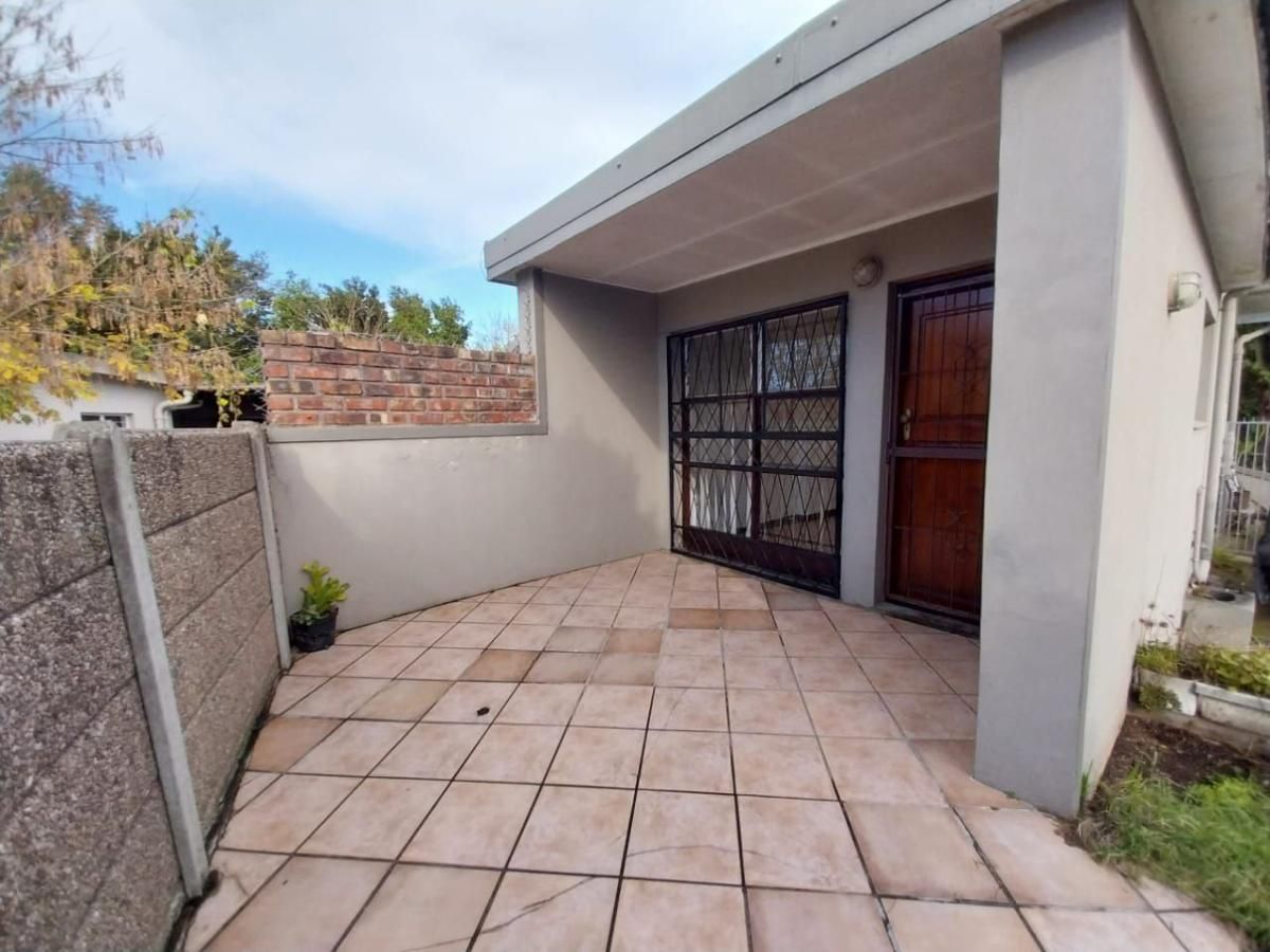 1 Bedroom flat to rent in Dormehls Drift,