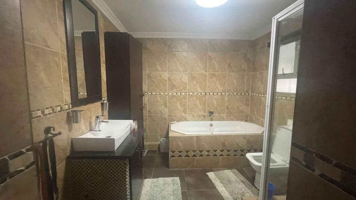 3 Bedroom house for sale in Clayfield, Phoenix